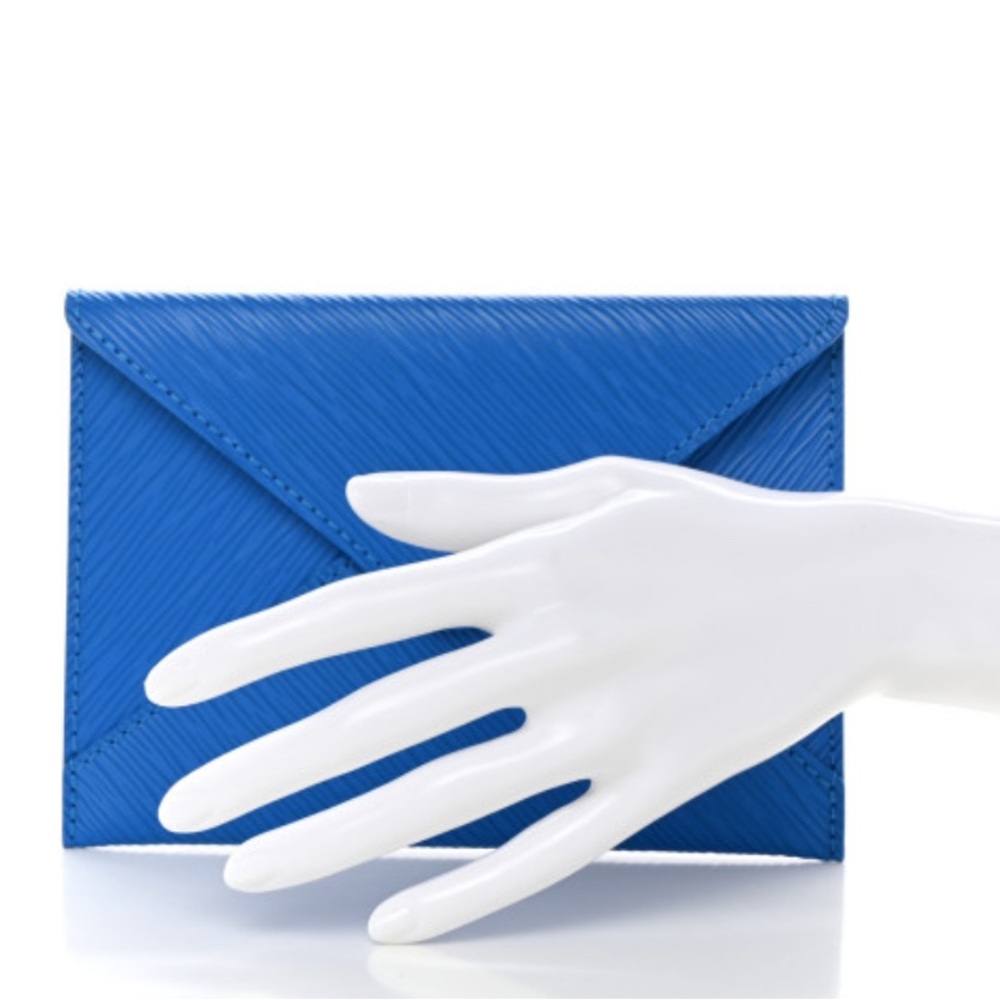 LOUIS VUITTON Letter case Pouch Snap button Epi Blue Clutch Bag
